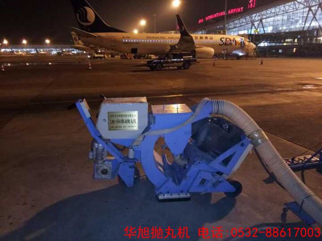 路面拋丸機施工現(xiàn)場