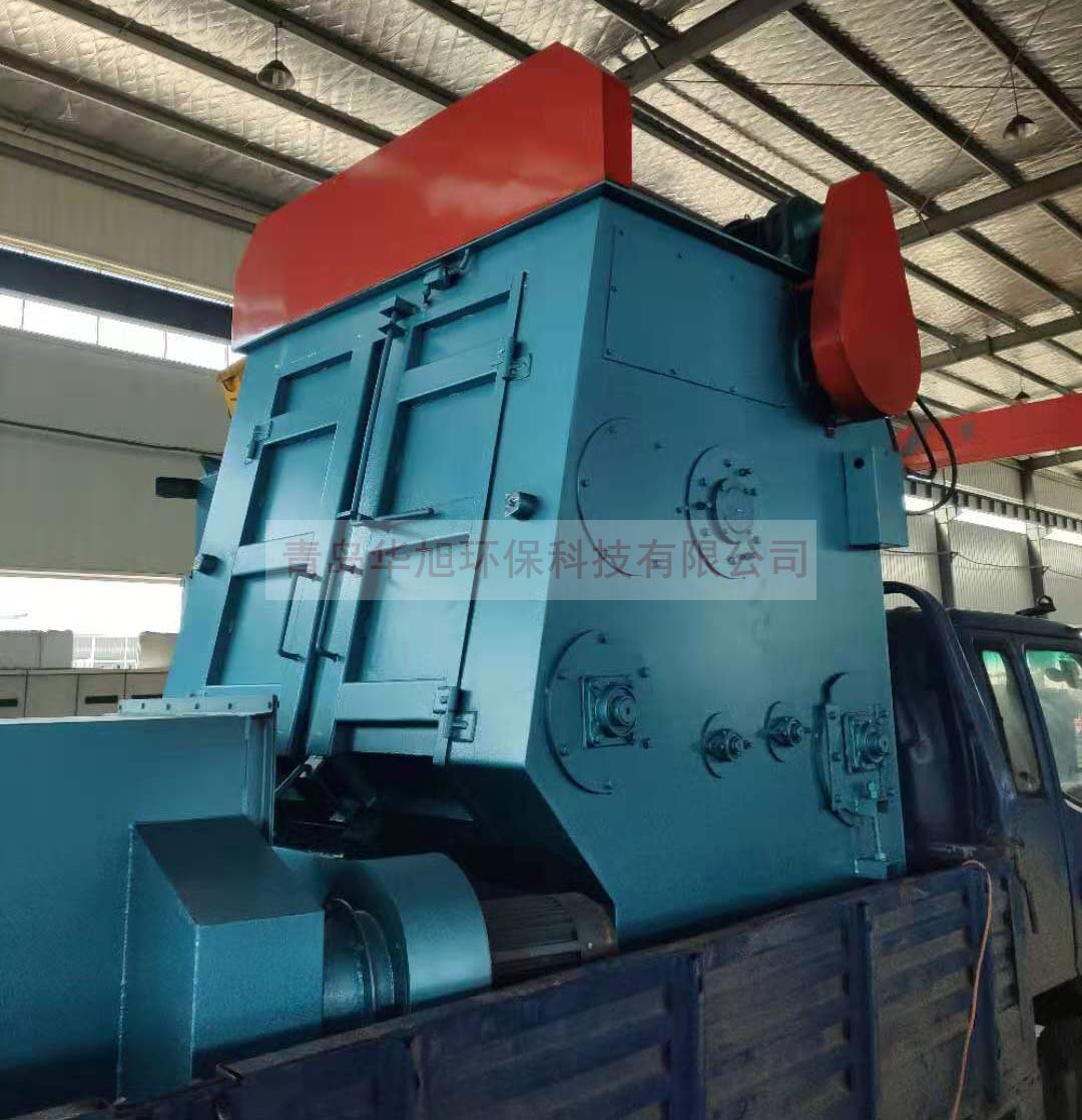 Q3210履帶式拋丸機裝車發(fā)貨現(xiàn)場圖