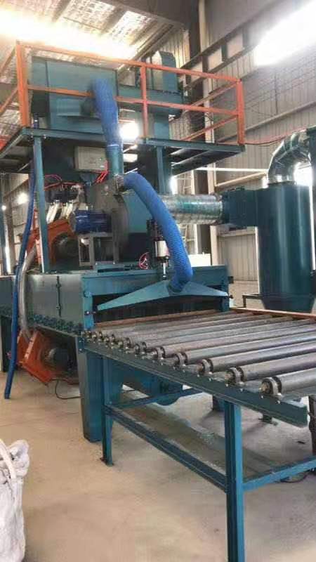 煙臺客戶定做的方管拋丸機，角鐵拋丸清理除銹設備