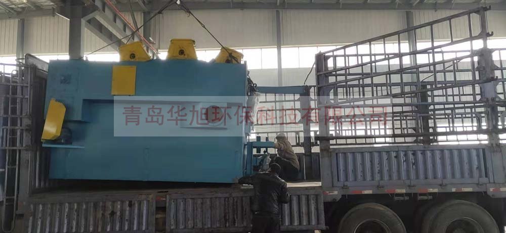 Q3710吊鉤式拋丸機(jī)裝車