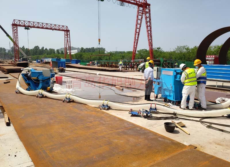 移動(dòng)式拋丸機(jī)調(diào)試現(xiàn)場(chǎng)