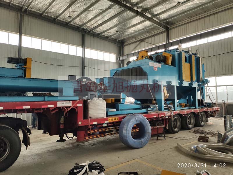 Q6925輥道通過式拋丸機裝車發(fā)貨現(xiàn)場