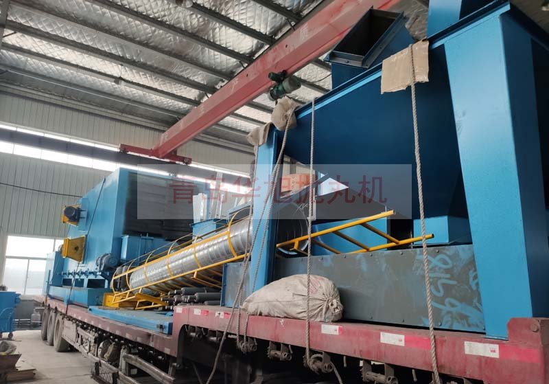 Q6912輥道通過式拋丸機裝車完畢