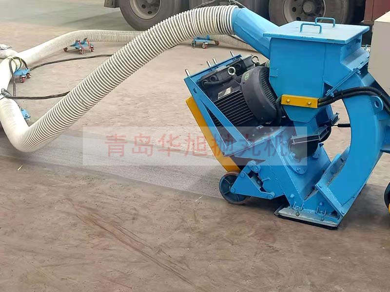 移動(dòng)式拋丸機(jī)清理鋼板表面鐵銹